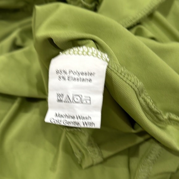 🔵 D&M Ruched Halter Dress - Picture 13 of 16